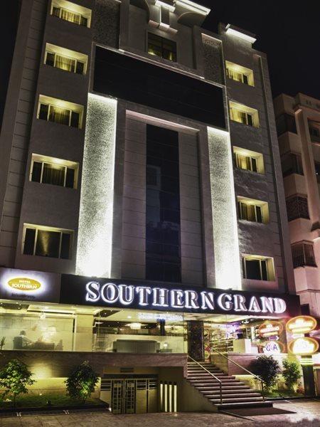Hotel Southern Grand Vijayawāda Zewnętrze zdjęcie