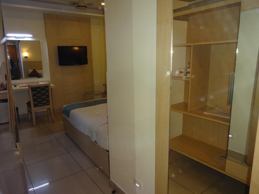 Hotel Southern Grand Vijayawāda Zewnętrze zdjęcie