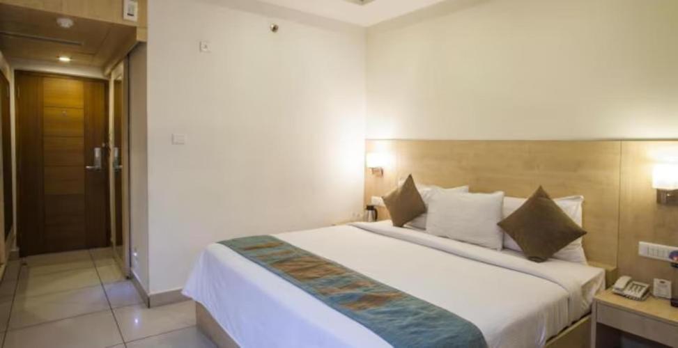 Hotel Southern Grand Vijayawāda Zewnętrze zdjęcie