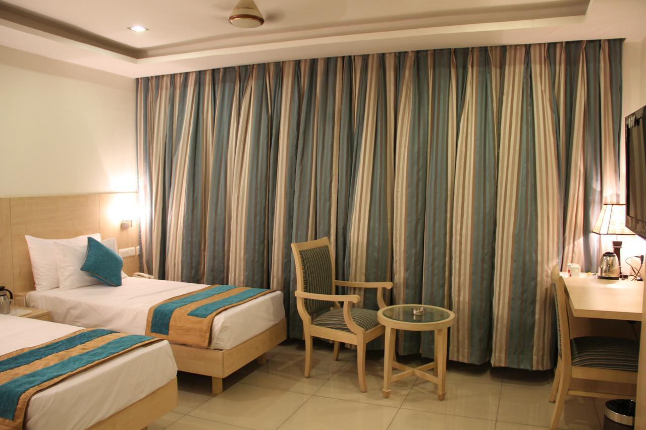 Hotel Southern Grand Vijayawāda Zewnętrze zdjęcie
