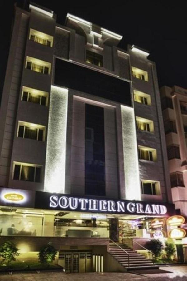 Hotel Southern Grand Vijayawāda Zewnętrze zdjęcie